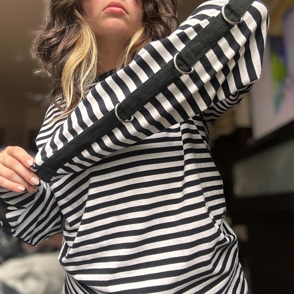 black and white current mood striped shirt punk long sleeve with metal clasps - Picture 3 of 5